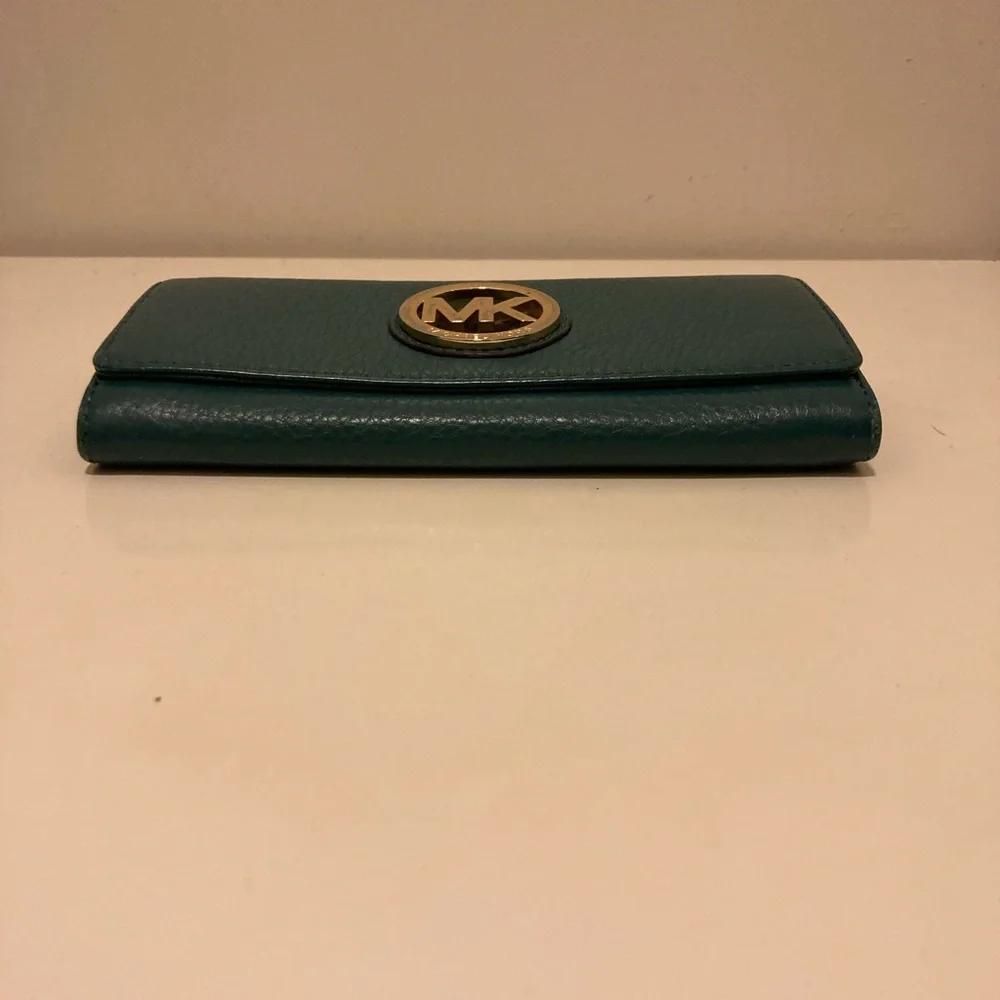 Michael Kors Dark Teal Pebbled Leather Wallet with Gold MK Emblem - Picture 8 of 13